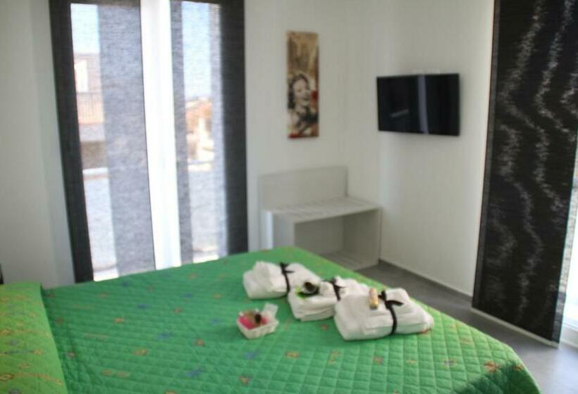 اتاق استاندارد با بالکن, La Terrazza B&b