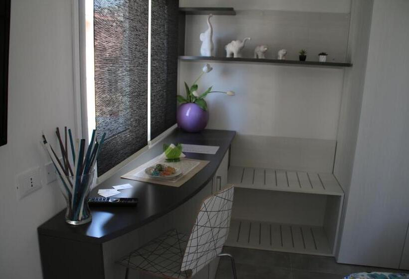اتاق استاندارد با بالکن, La Terrazza B&b