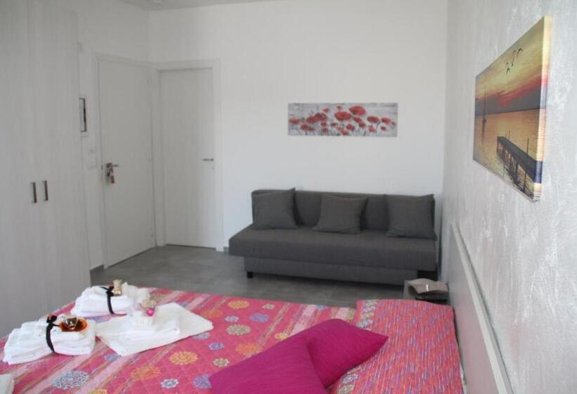 اتاق استاندارد با بالکن, La Terrazza B&b
