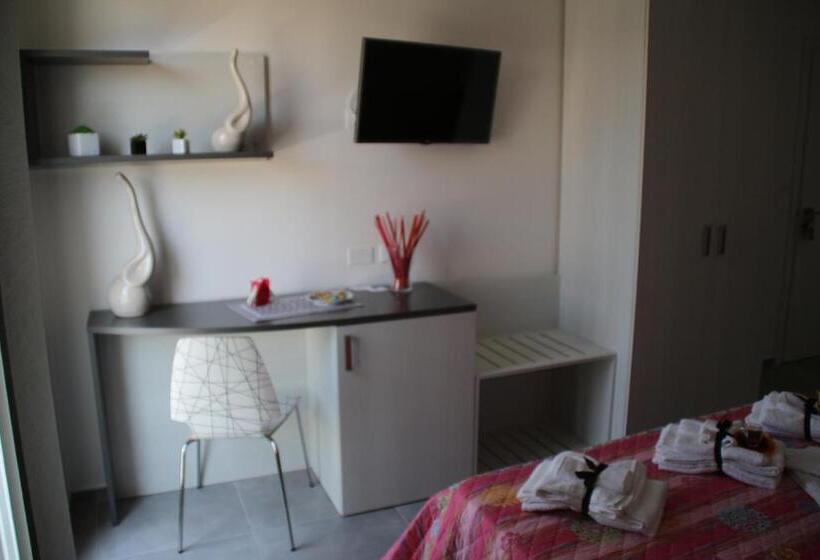 اتاق استاندارد با بالکن, La Terrazza B&b