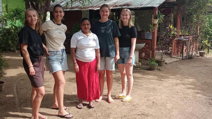 豪华家庭房间, Sigiriya Pikaso Homestay