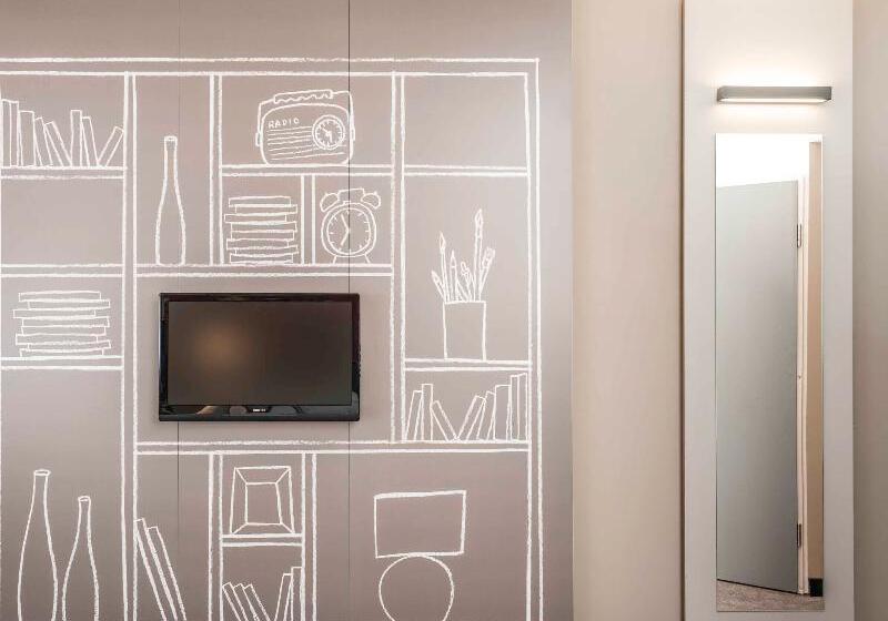 Номер Стандарт, Ibis Saint Germain En Laye Centre