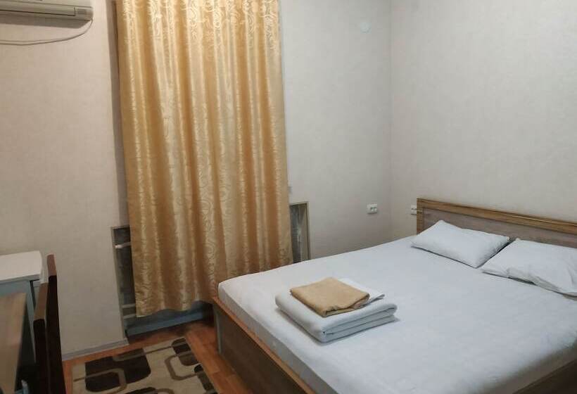 اتاق استاندارد, Safar