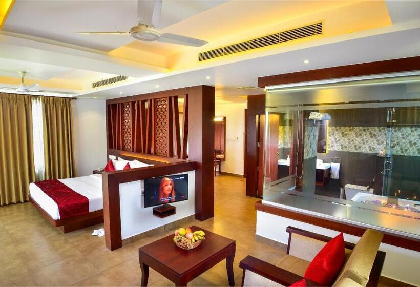 스탠다드 룸 킹사이즈 침대, Lake Canopy Alleppey