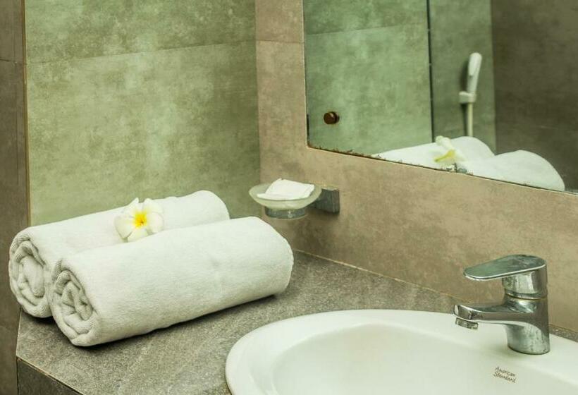 Quarto Triplo Deluxe Vista Mar, Serendib Beach