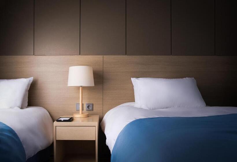 اتاق لوکس, Whistlelark Jeju