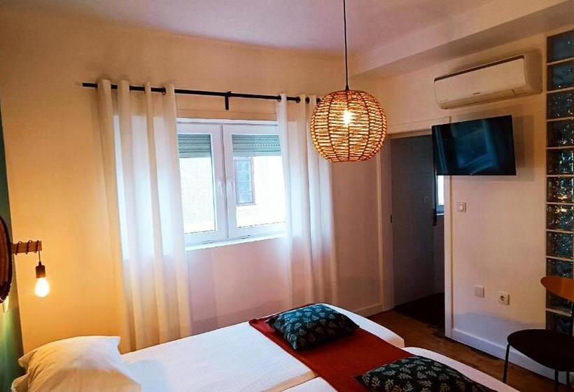 اتاق سوپریور, Aveiro Rossio Lodge