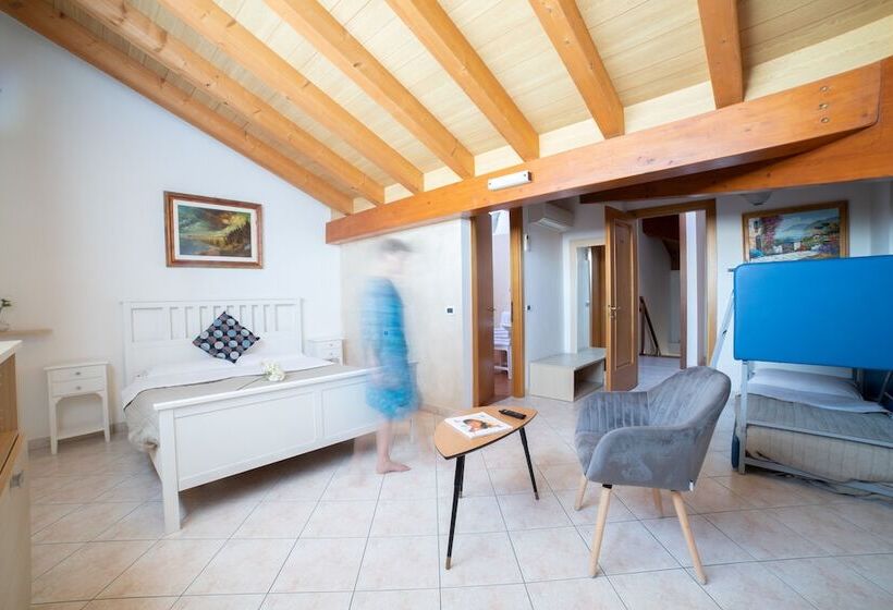اتاق خانوادگی, Casa Merano Residence & Ristorante Bibione Centro