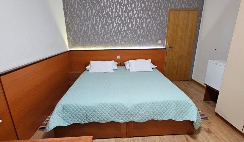 Трехместный Номер Классика, Sobe/rooms Riva