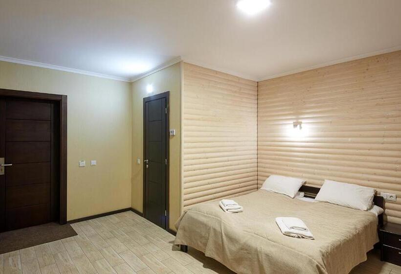 Quarto Triplo Superior, Zaporizʹka Sich
