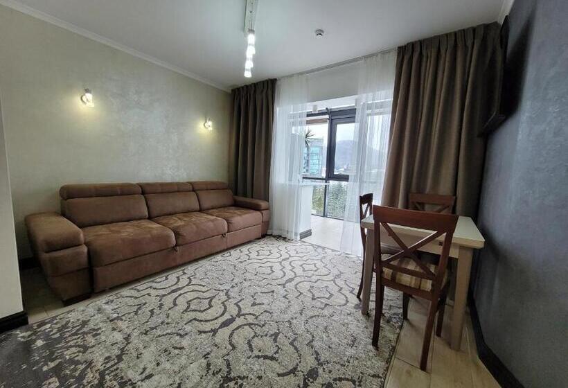 Apartamento 1 Dormitório, Zaporizʹka Sich
