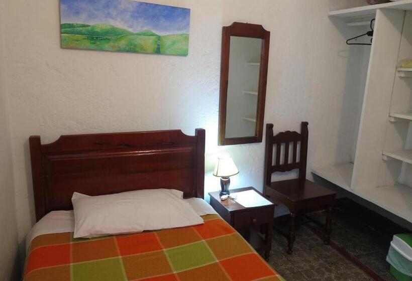 Номер Стандарт Индивидуальный, Hostal La Cazihita