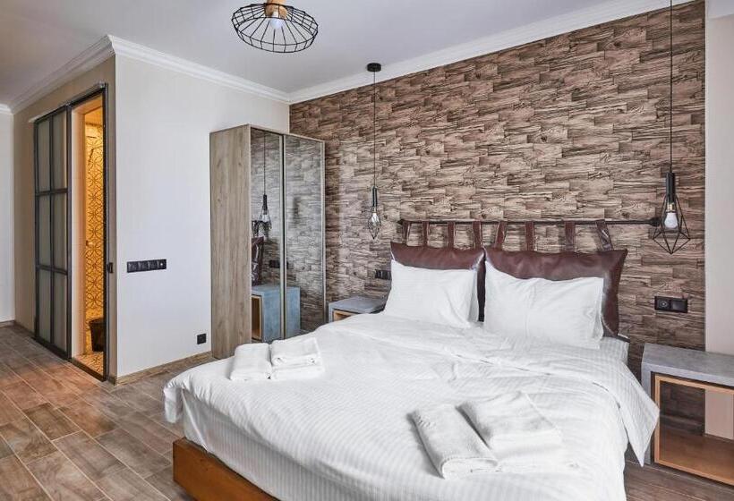 اتاق استاندارد با بالکن, Gudauri Loft