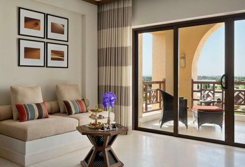Номер Deluxe Вид на Сад, Intercontinental Durrat Al Riyadh Resort & Spa, An Ihg