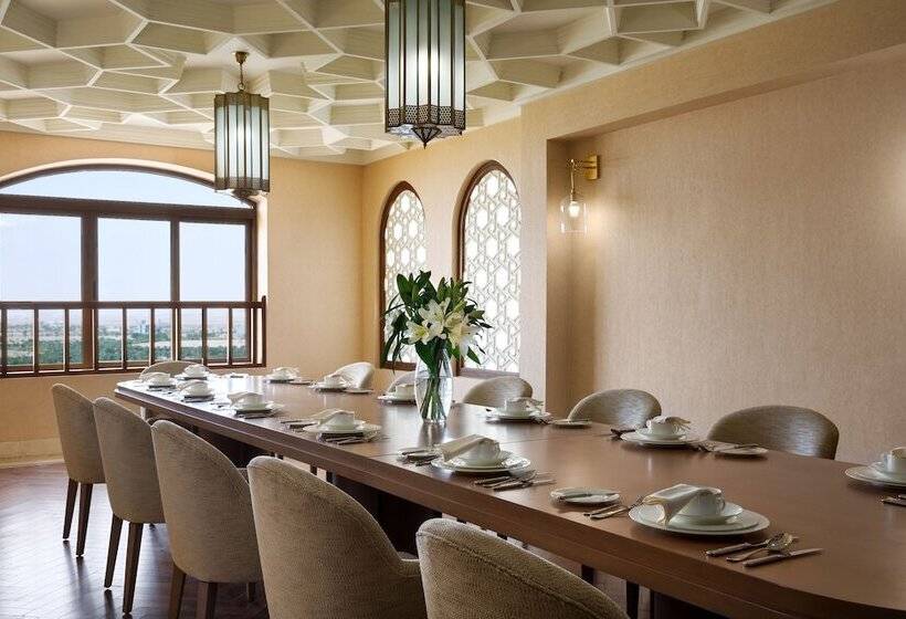 Королевский Люкс, Intercontinental Durrat Al Riyadh Resort & Spa, An Ihg