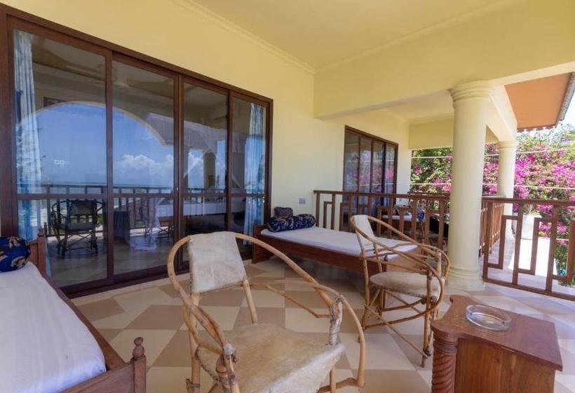 海景豪华三人间, Ifa Beach Resort