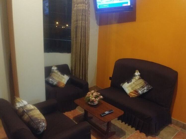 غرفة قياسية, Starlight Inn