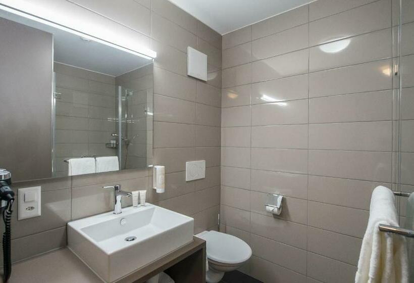 Номер Стандарт, Aparthotel Baden