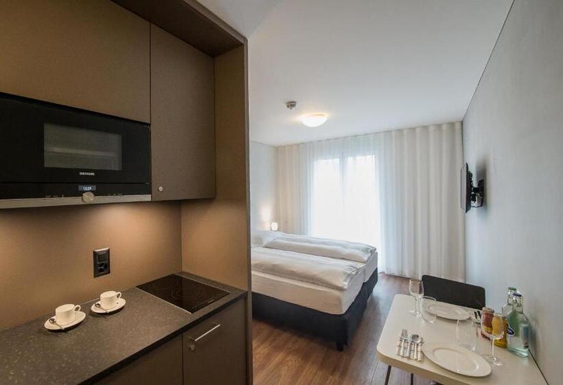 Номер Стандарт с Балконом, Aparthotel Baden