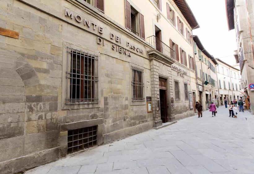 سوئیت کلاسیک, Cortona Charme
