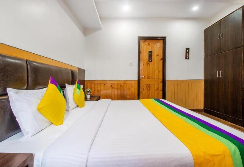 스탠다드 룸, Itsy Hotels Avantika With Forest View