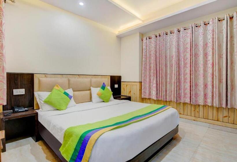스탠다드 룸, Itsy Hotels Avantika With Forest View