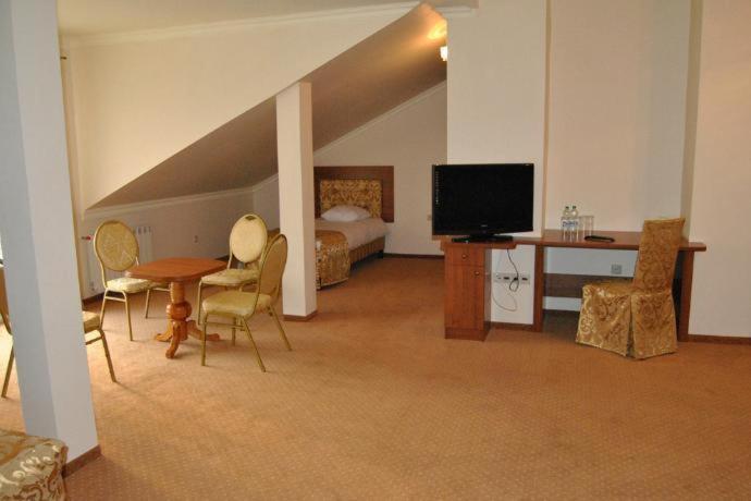 اتاق استاندارد چهار تخته, Villa Anna