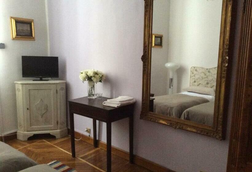 اتاق استاندارد با سرویس بهداشتی مشترک, B&b Chiara