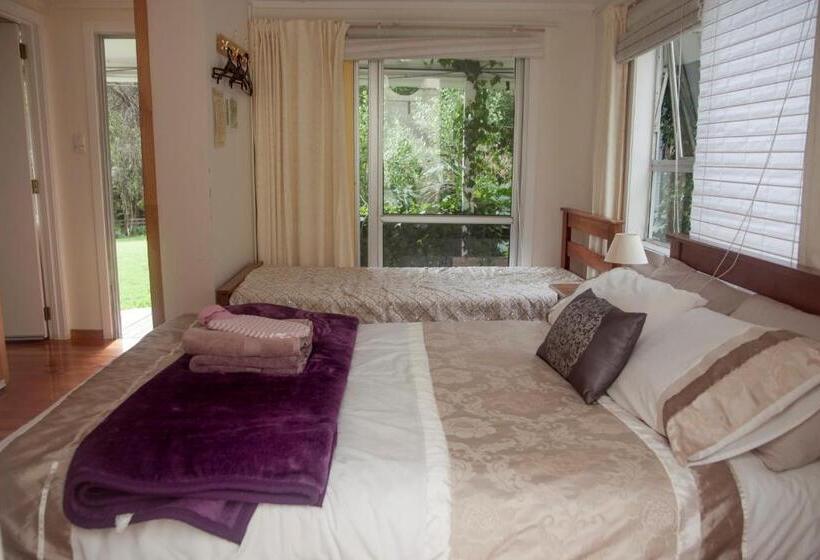 Люкс Повышенной Комфортности, Kawai Purapura Yoga Retreat Centre