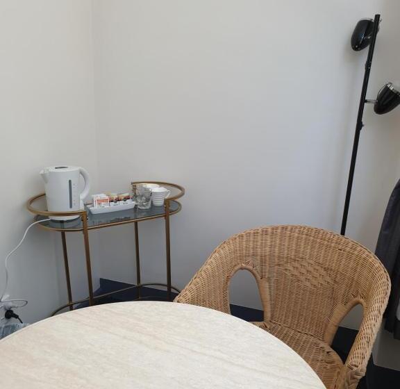 Номер Deluxe, Archies Bunker Affordable Accommodation
