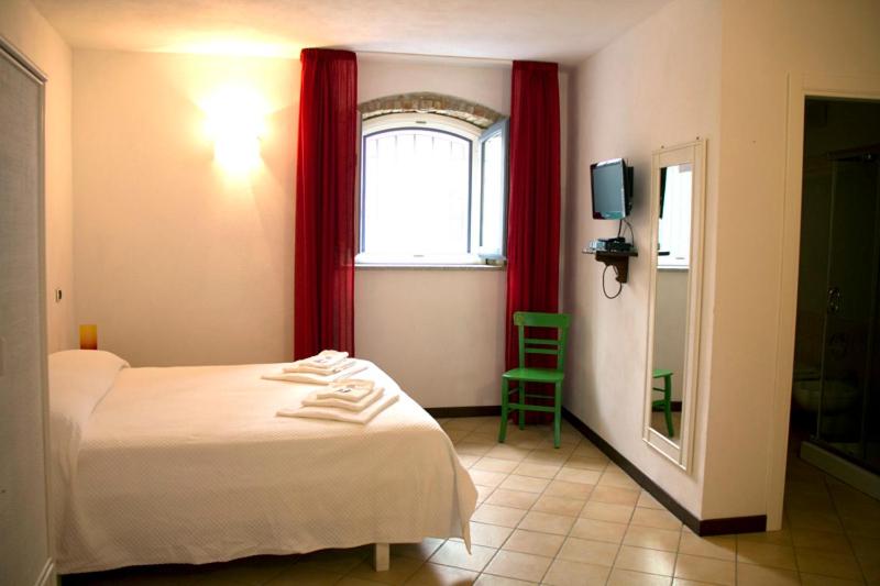 Номер Стандарт, B&b Amphisya