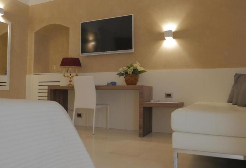 اتاق لوکس, Borgo Marsala