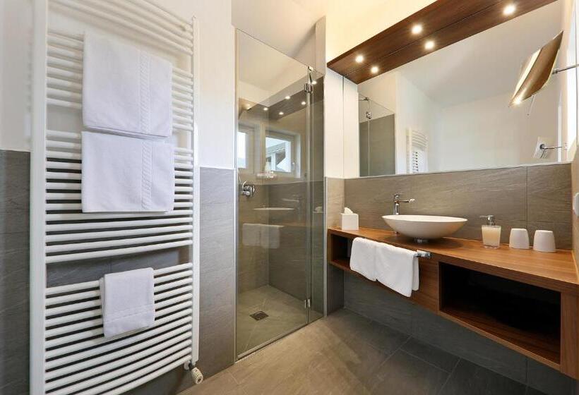 Quarto Estandar com Sacada, Appartement Kroneliving
