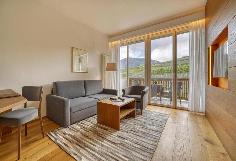 Suite com Varanda, Appartement Kroneliving