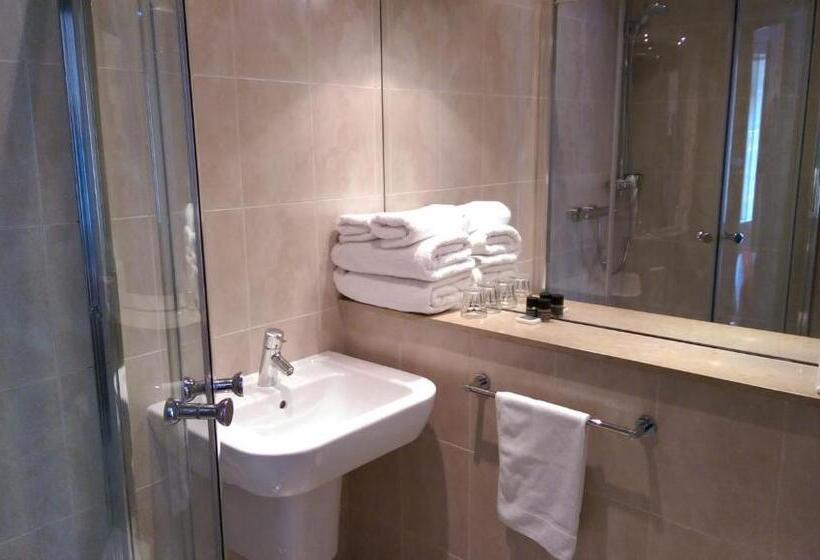 Семейный Номер, Remont Oxford