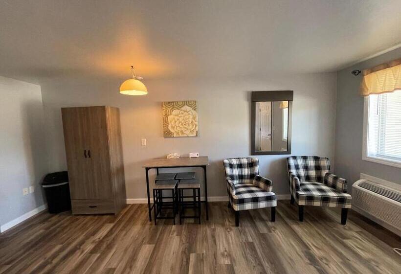 Номер Стандарт, Misty Harbor Resort