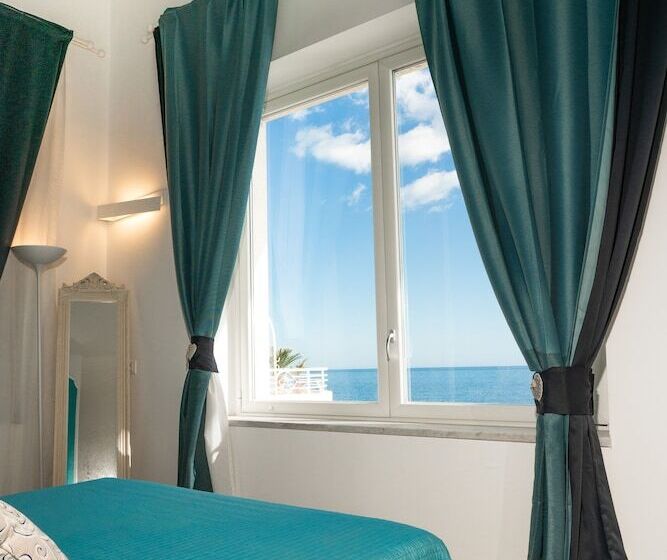 اتاق لوکس با چشم‌انداز دریا, Marlove Siracusa   Private Sea Access   Self Check In