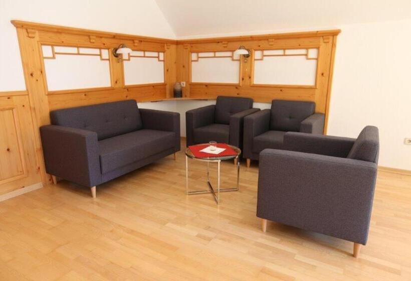 带1个卧室的公寓, Bergkristall