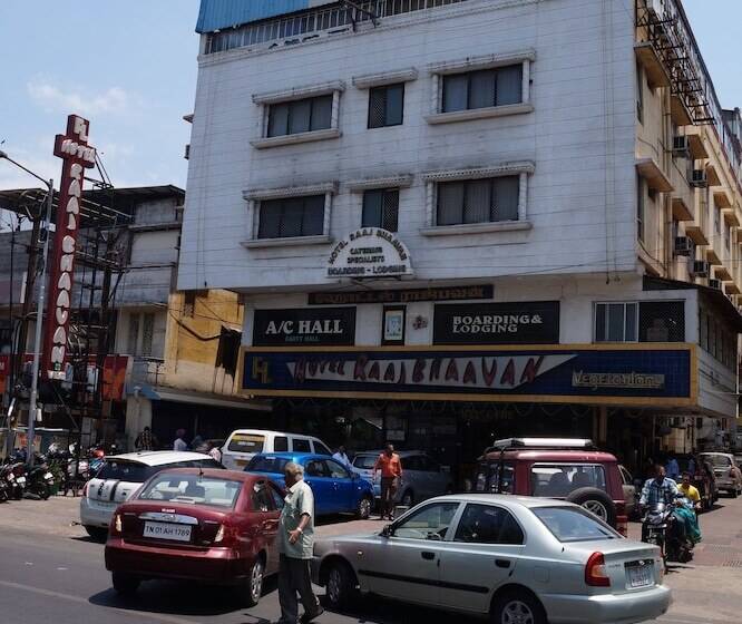 标准间, Raaj Bhaavan