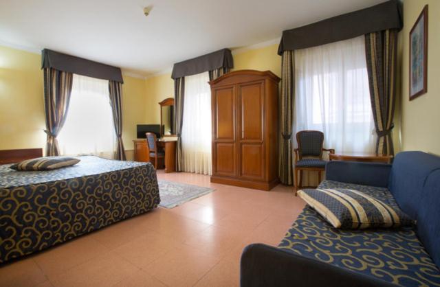 اتاق استاندارد چهار تخته, Villa Ada
