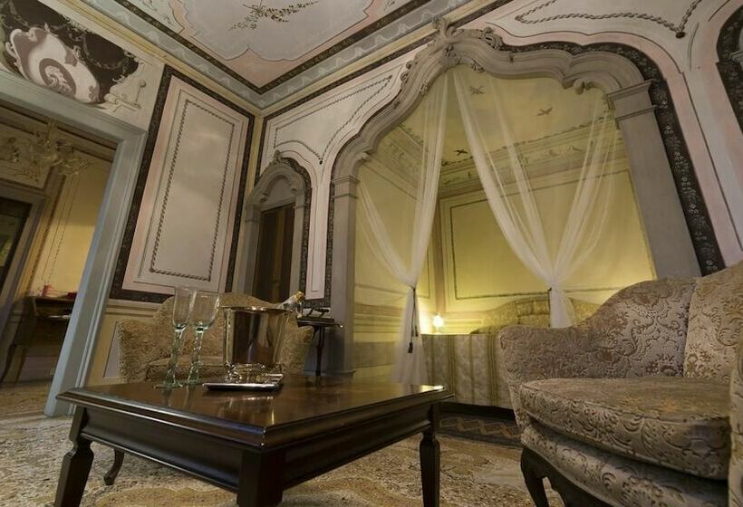 Люкс Вид на Сад, Villa Cigolotti