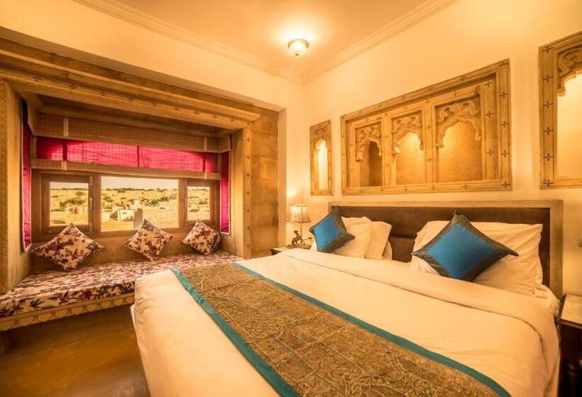 Deluxe Svit Kingsäng, Radhika Jaisalmer