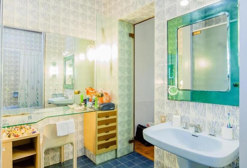 Трехместный Номер Deluxe Вид на Море, B&b Casina De Goyzueta