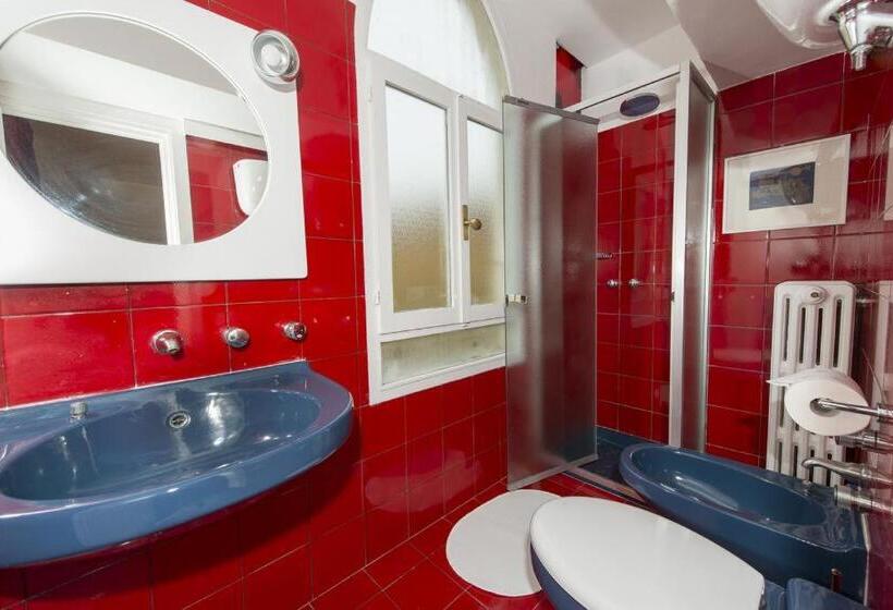 اتاق استاندارد, B&b Del Podesta