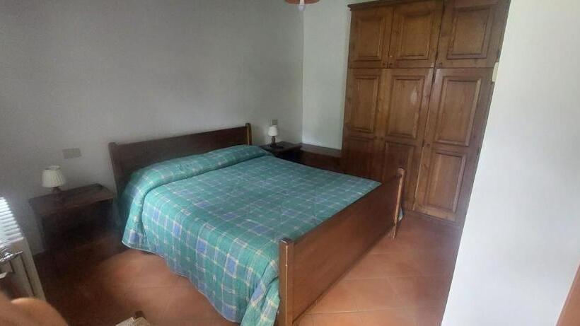 スタンダード４人部屋, Agriturismo Macchiapiede