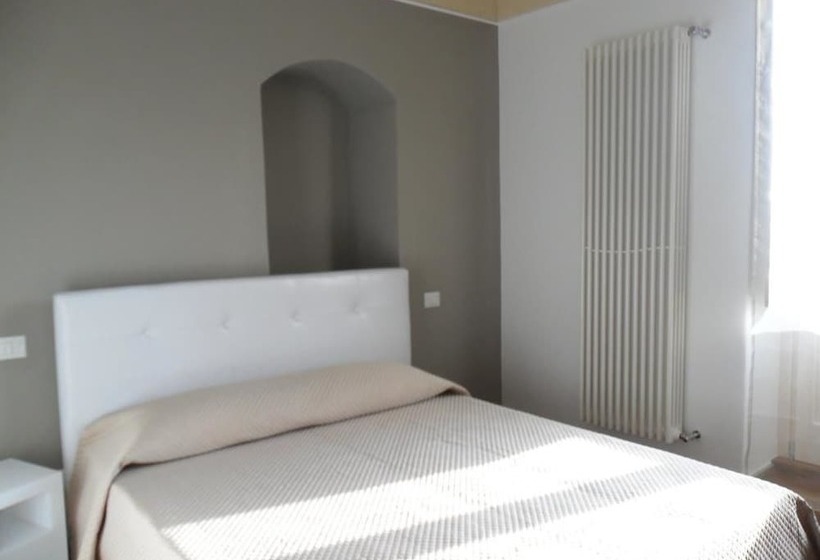 Четырехместный Номер Стандарт Вид на Сад, B&b Antico Castello