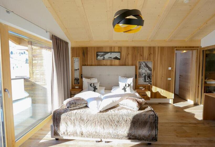 Deluxe Suite, Passo Sella Dolomiti Mountain Resort