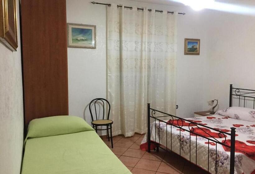 标准三人间, Il Normanno B&b