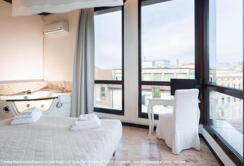 اتاق استاندارد با چشم‌انداز شهر, B&b 52cento