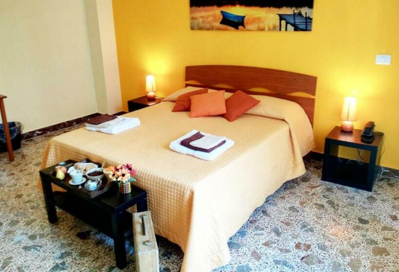 اتاق خانوادگی, B&b Civico 115